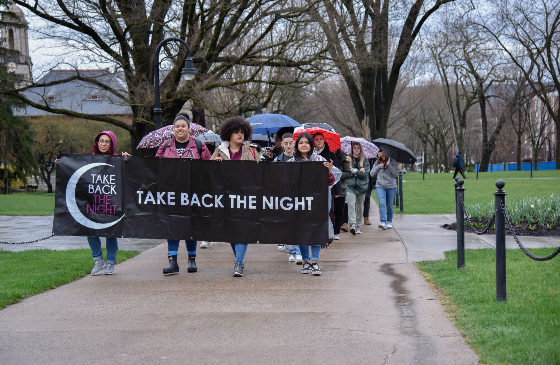 Resume the night walk